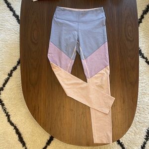 Outdoor Voices Lilac/Lavender/Dahlia leggings